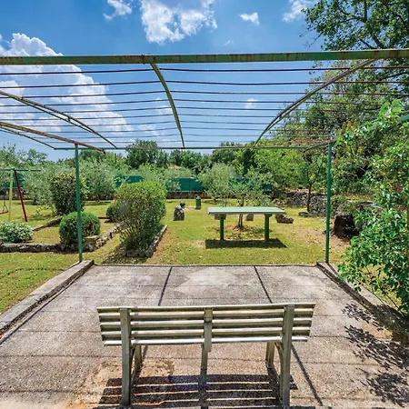 Amazing In With Outdoor Swimming Pool Dom wakacyjny